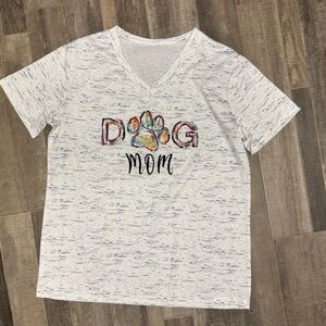 Unbranded White/Heather 'Dog Mom' Short Sleeve Tee